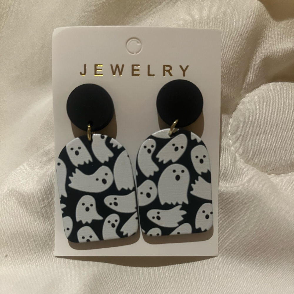 Black and White Ghost Earrings Halloween 👻  U shaped Clay Look